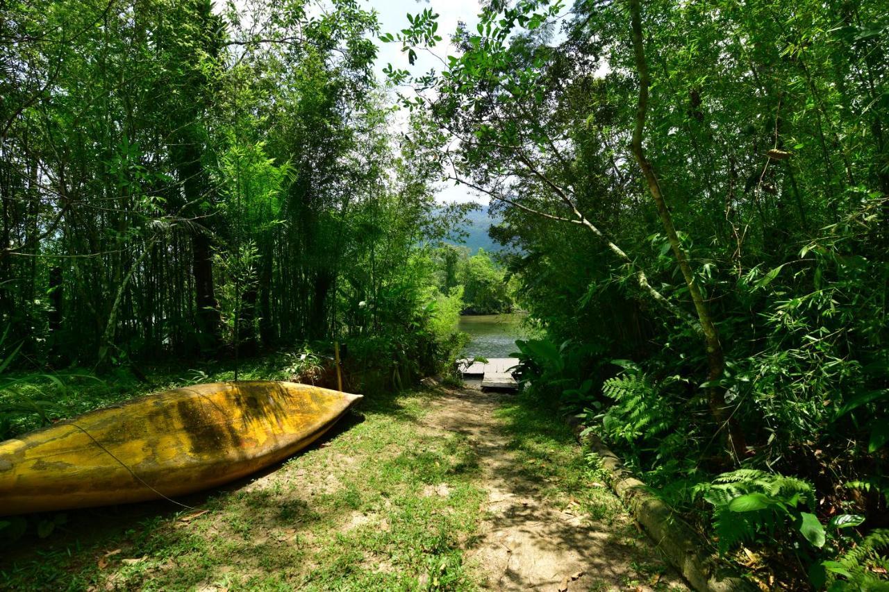 Casa A Beira Do Rio Jaguareguava Na Mata Atlantica Em Bertioga Spヴィラ エクステリア 写真